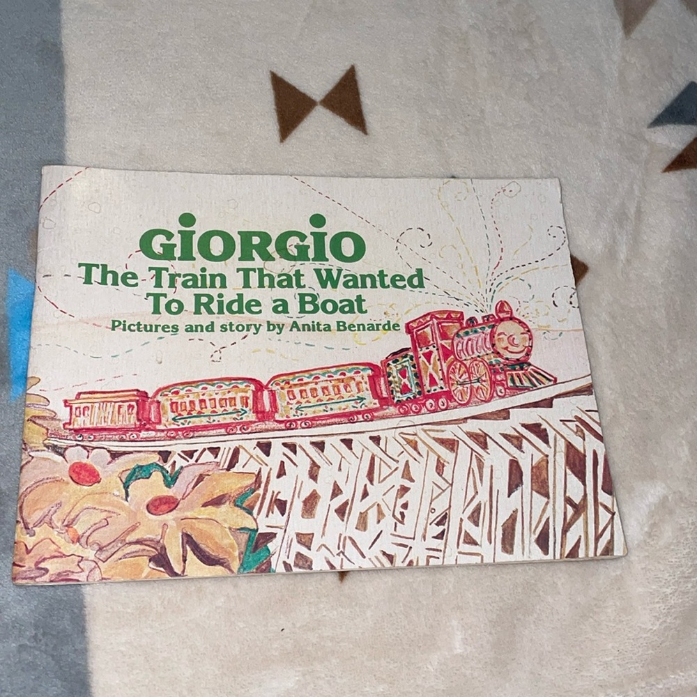 Giorgio Book